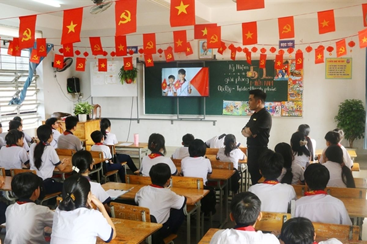 Lớp học HoàngThi